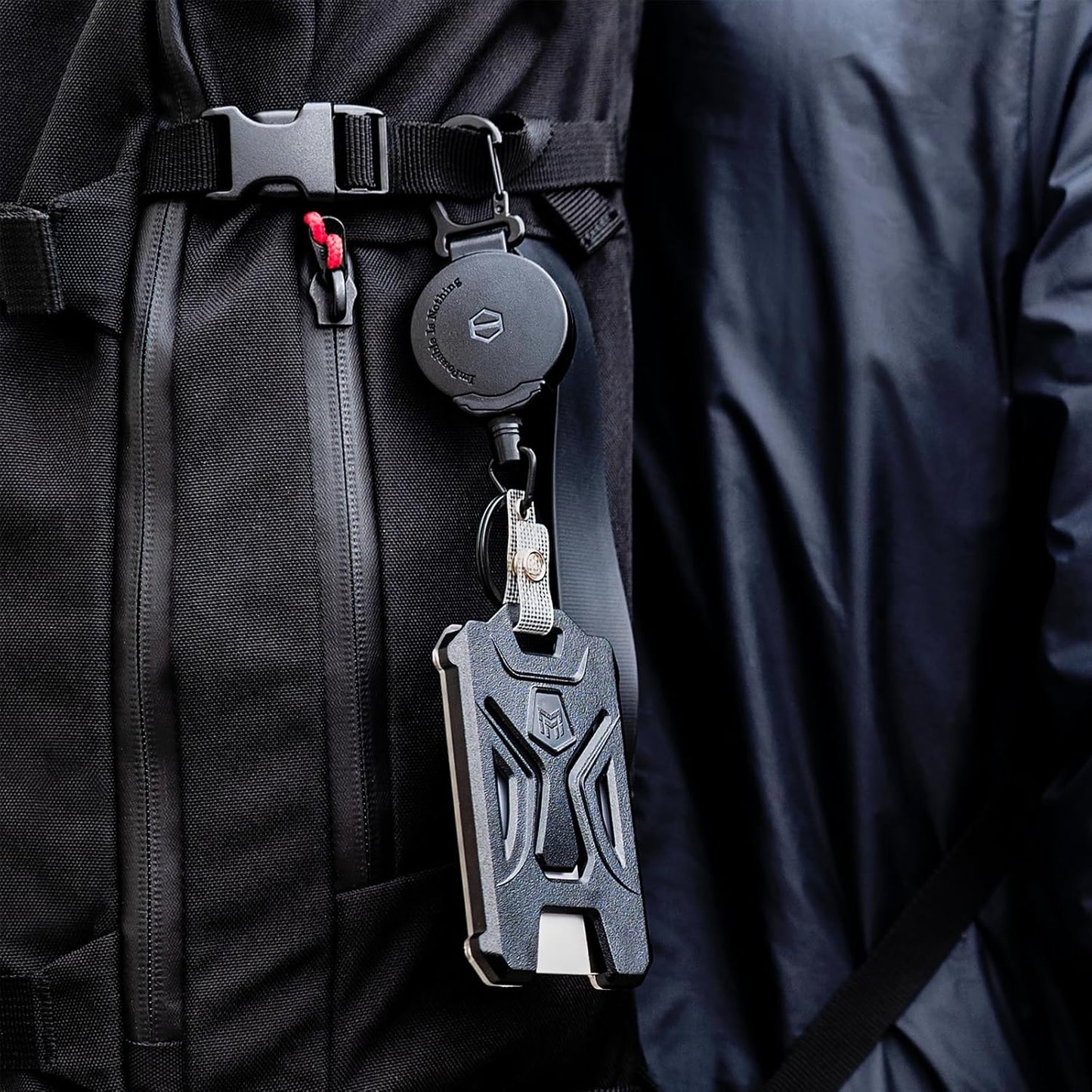 Heavy Duty Retractable Pass