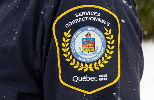 The Original Badge Wallet - Fits the Quebec Corrections / Agents Des Services Correctionnels Badge